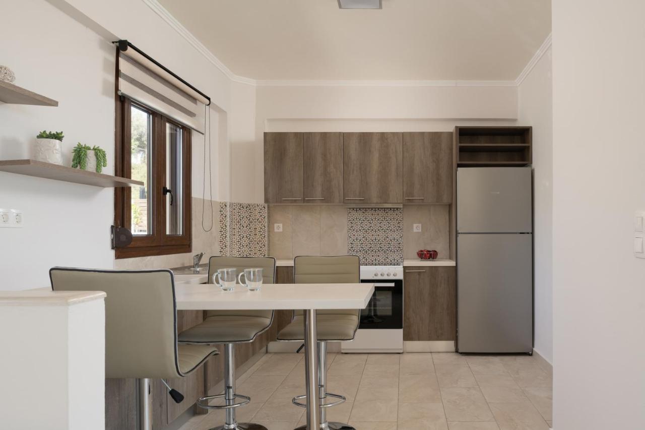 Mela Villas Maroulas Экстерьер фото