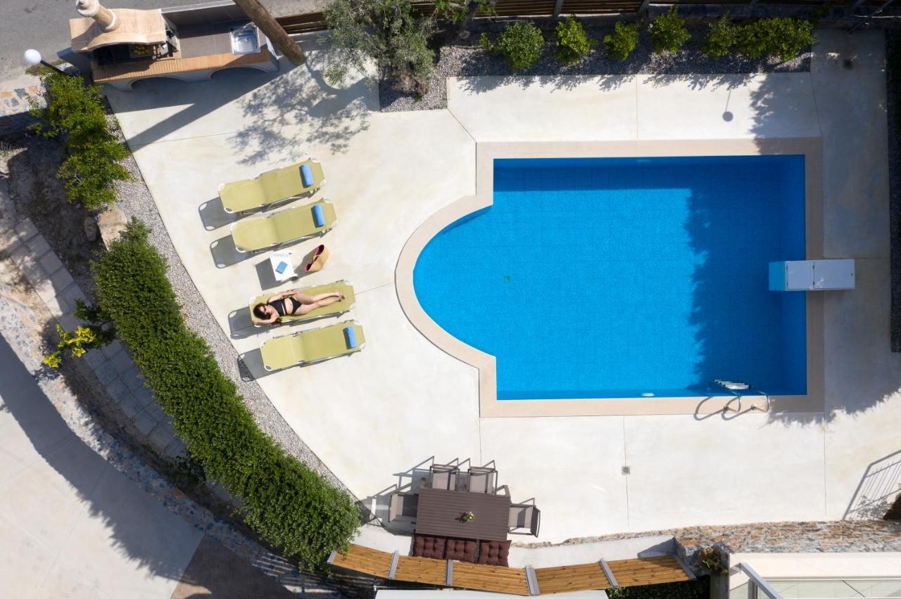 Mela Villas Maroulas Экстерьер фото