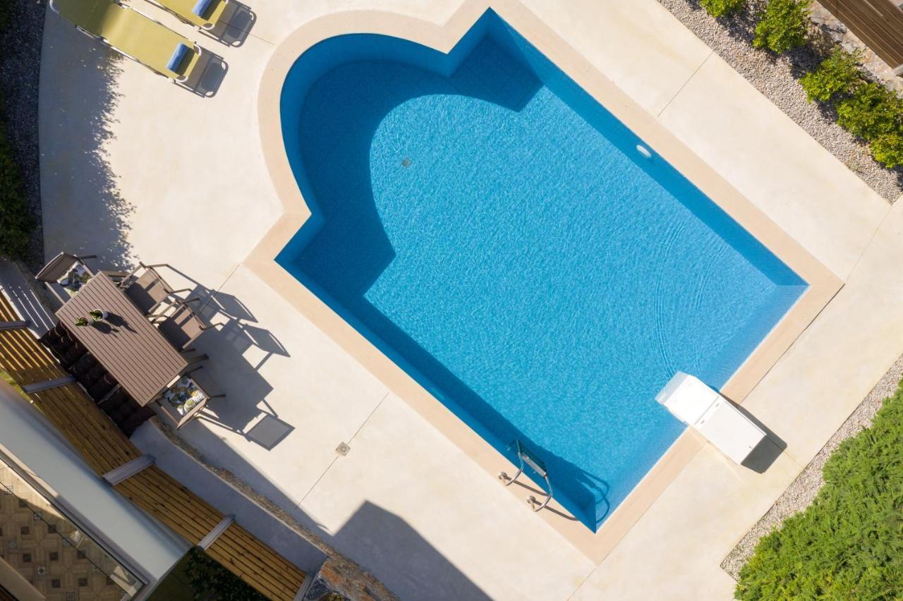 Mela Villas Maroulas Экстерьер фото